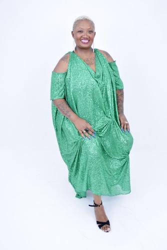 Book DigitalYNAJARA RAQUELModelo Negra Plus Size e EstilistaJunho 2024